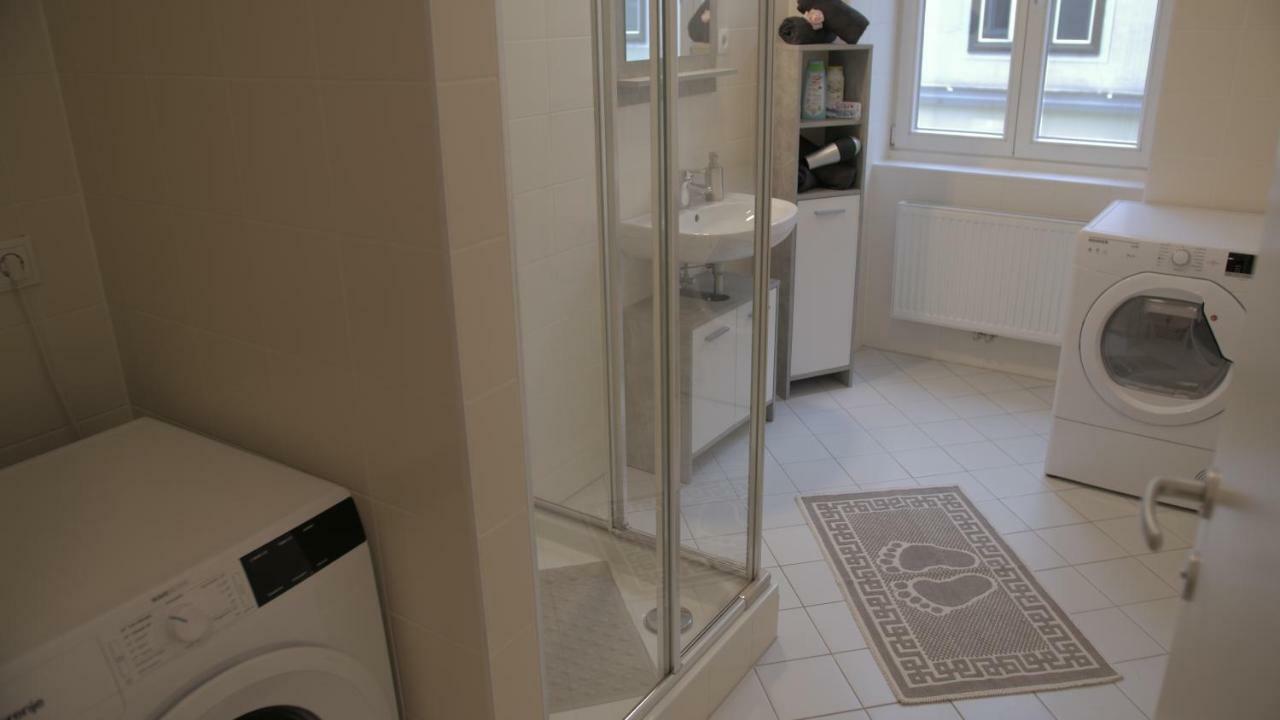 וינה Niki Apartment מראה חיצוני תמונה